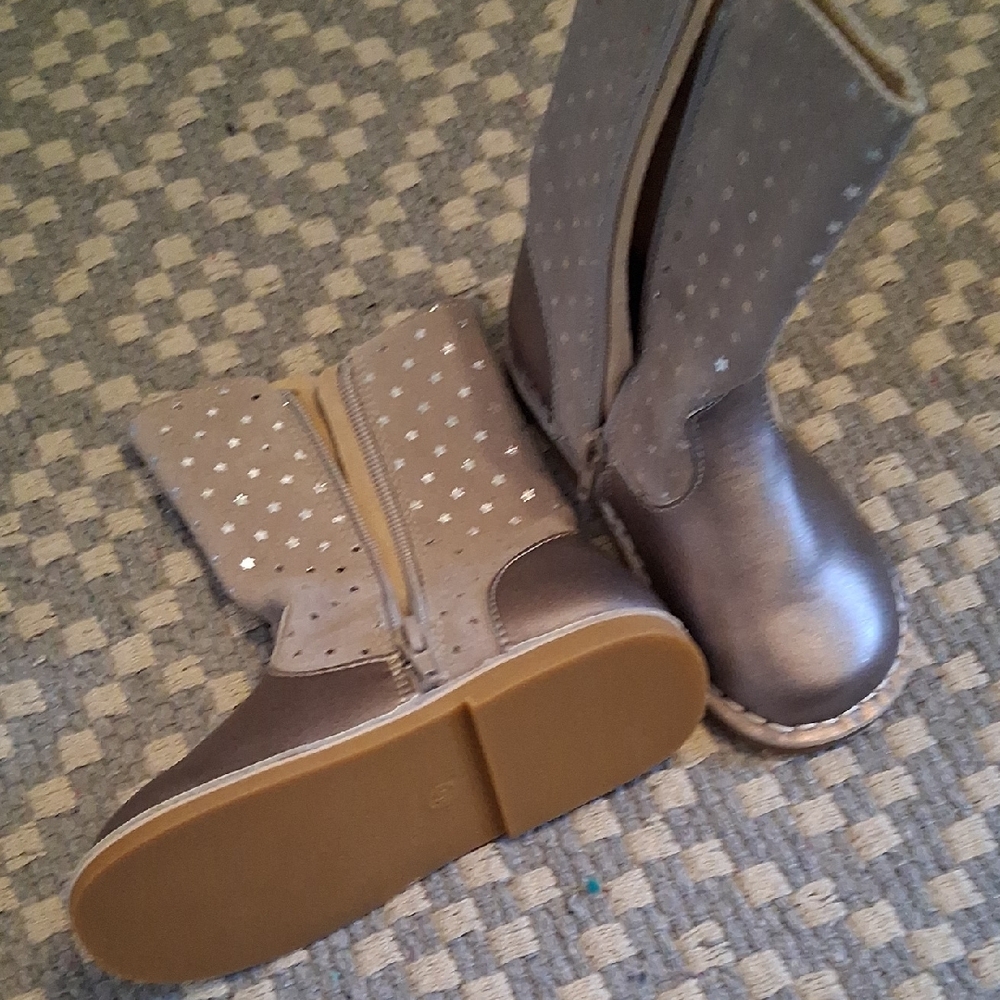 Livie & Luca Girls Boots in Silver